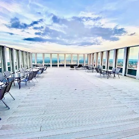 公寓 Hanza Tower Sunny 22 & Pool & Sauna & Jacuzzi 什切青